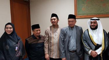 Cerita Oki Setiana Dewi Tentang Ria Ricis Yang Jadi Donatur Utama Pesantren News Entertainment Fimela Com