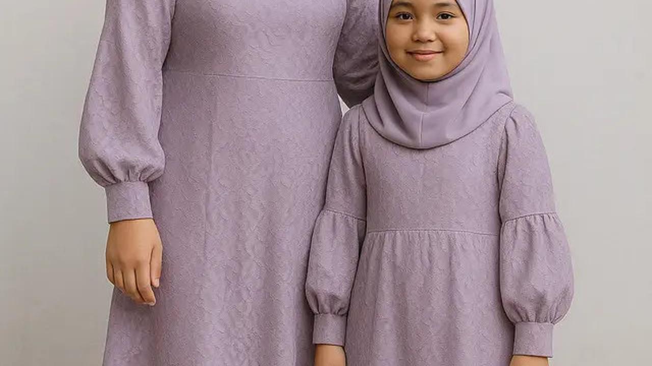5 Model Gamis Brokat Couple Ibu dan Anak, Saatnya Tampil Stylish untuk Berbagai Acara di 2025