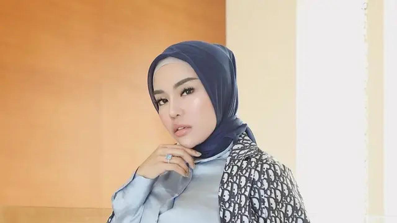 Medina Zein Ogah Buru-buru Menikah dengan Pacar Barunya: Ingin Rasakan Pacaran yang Lama