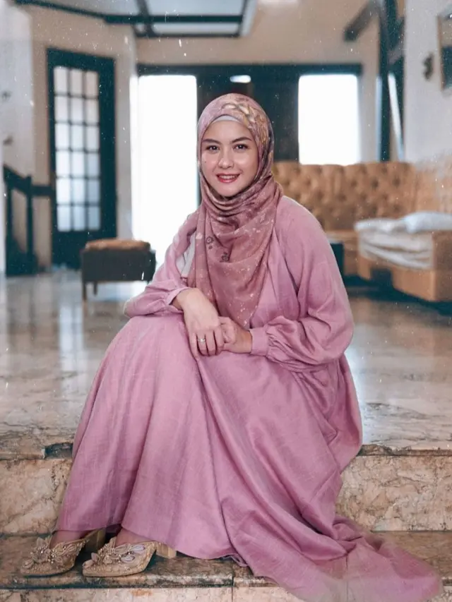 Rumah Revalina S Temat