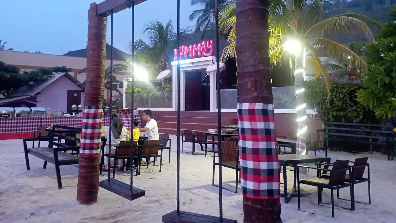 8 Rekomendasi Tempat Makan Enak di Dekat Pelabuhan Bakauheni Lampung Tahun 2025, Pilihan Terbaik untuk Pengguna Tol dan Lintas Sumatera