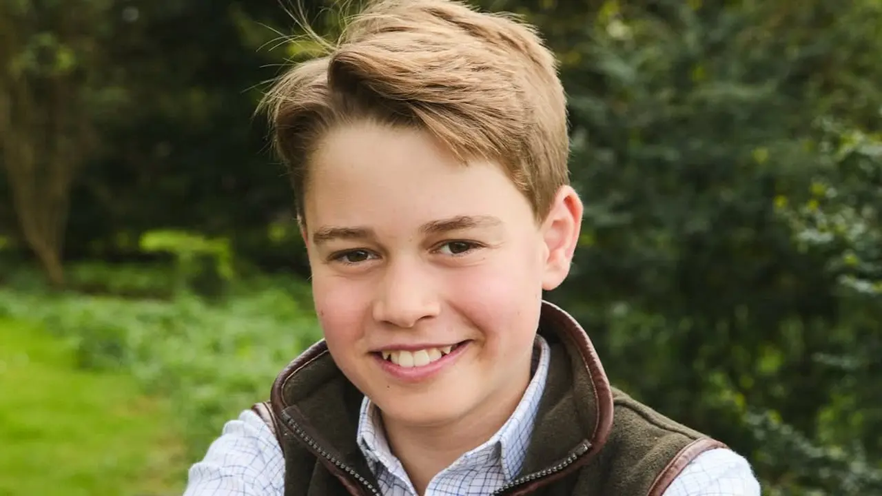 Potret Ulang Tahun ke-12 Pangeran George, Disebut Makin Mirip Rupa Pangeran William