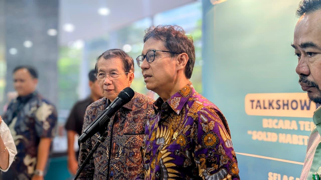 Budi Gunadi Respons Isu Gantikan Menkeu Purbaya: Sekarang Masih Jadi Menkes