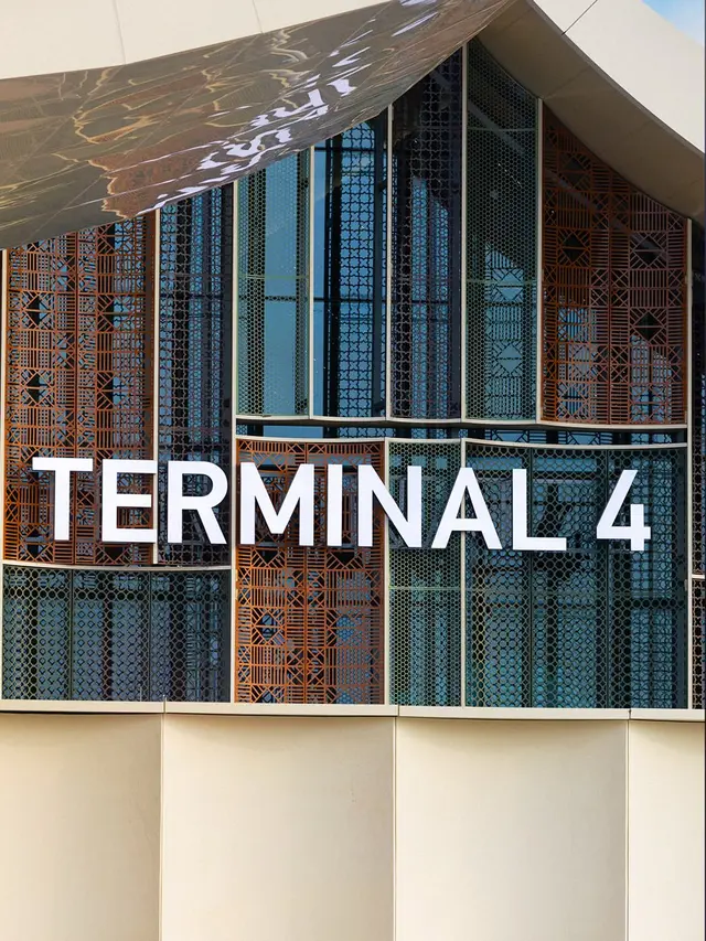 Tampilan Terminal 4 Bandara Internasional King Abdulaziz yang sebelumnya dikenal sebagai South Terminal.