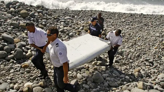 Puing sayap dari Penerbangan 370 ditemukan di Pulau Réunion.