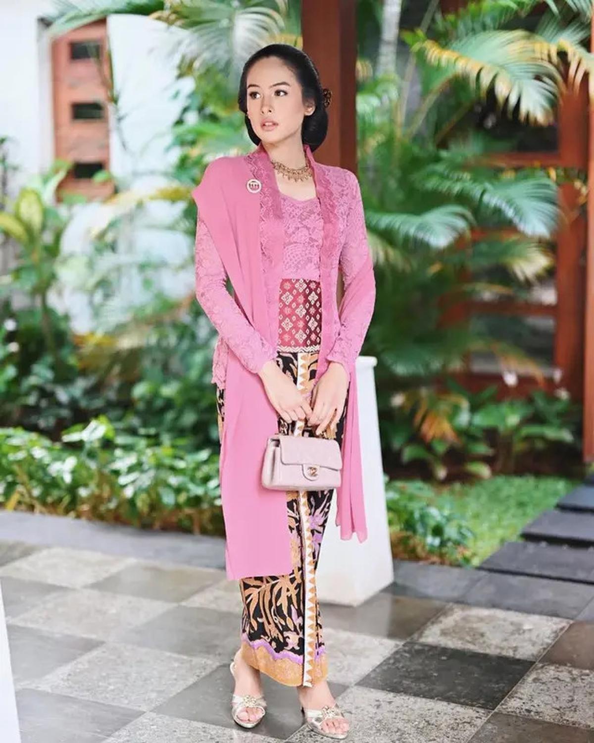 Dari BCL hingga Azizah Salsha, Simak 4 Ide Kebaya Bridesmaids atau Pendamping Pengantin