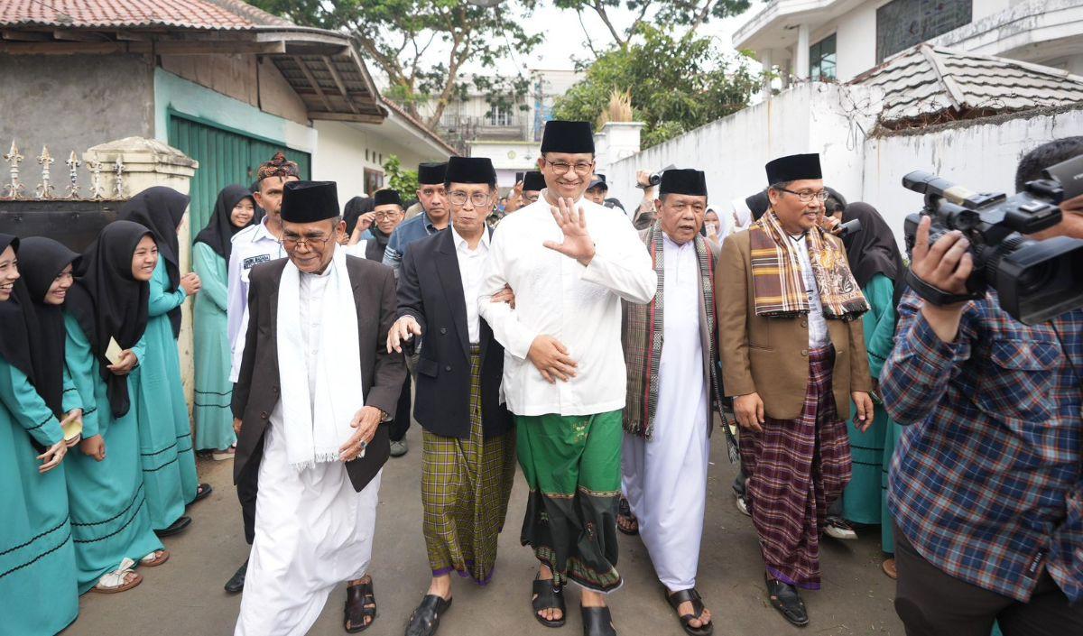 Saat itu, Ummi Neni sapaan akrab Neni Fauziah mengaku, tak mau memanggil Anies sebagai calon presiden.<br>