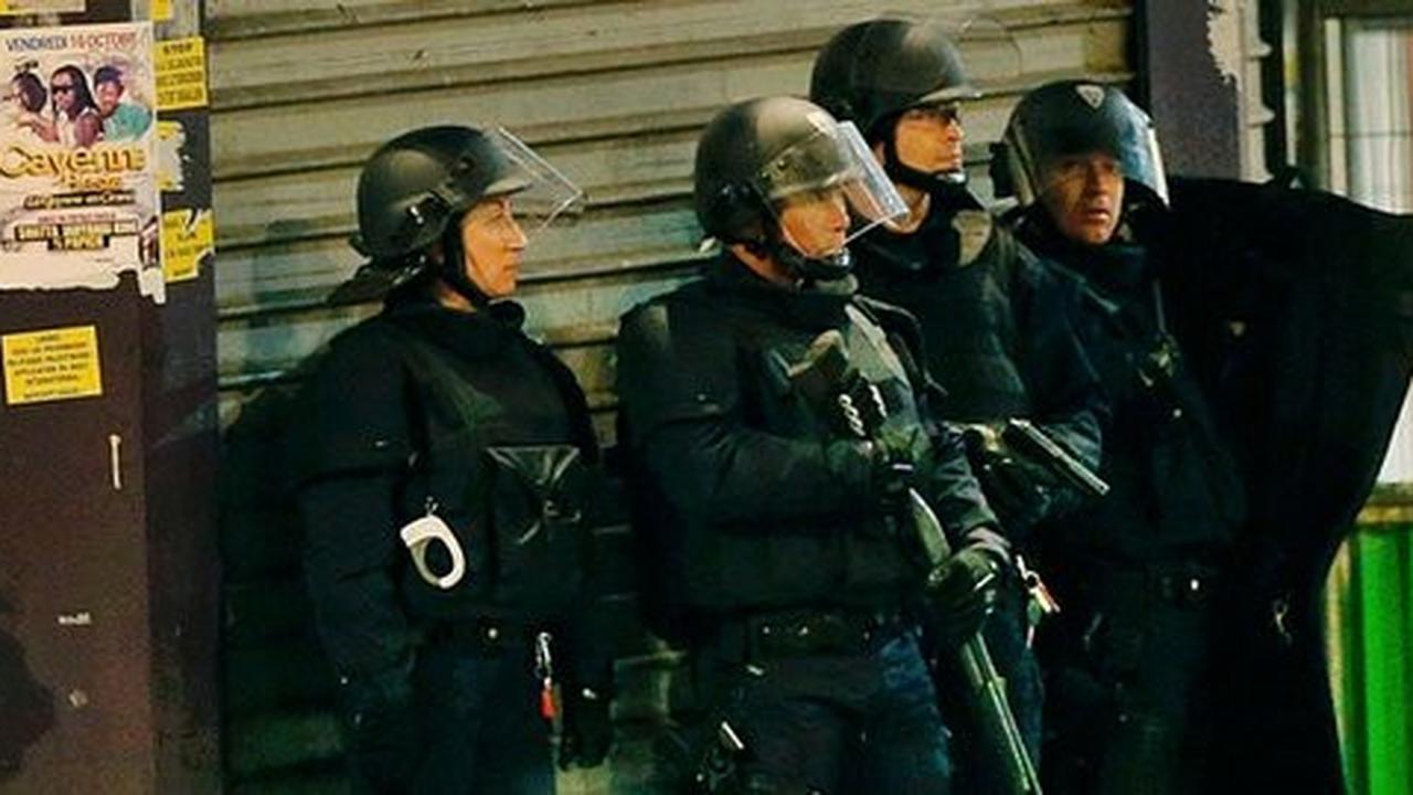 Baku tembak di utara Paris, polisi mengepung otak teror Abu Oud