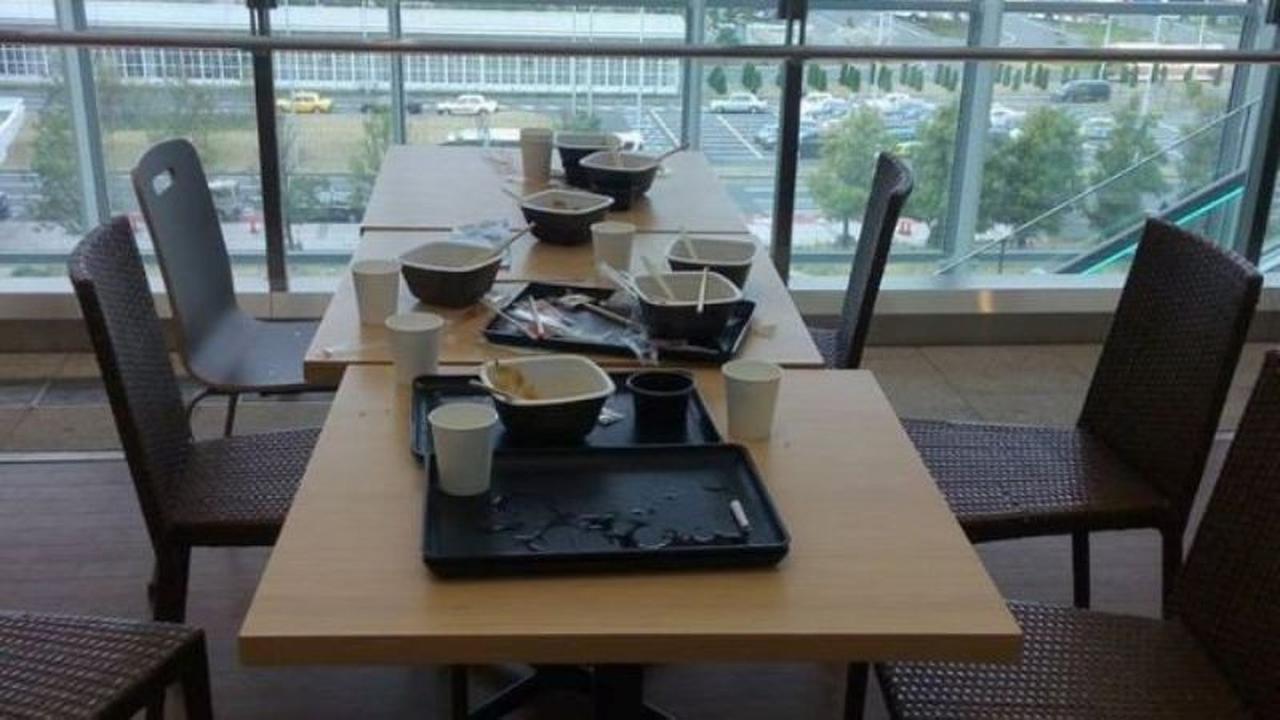 Viral, Kejorokan Turis Indonesia Saat Makan di Restoran Jepang