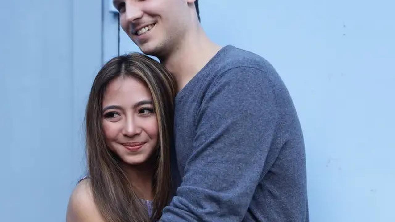 6 Potret Kenangan Nadia Vega dan Suami Bule yang Sudah Bercerai, Siap Buka Hati