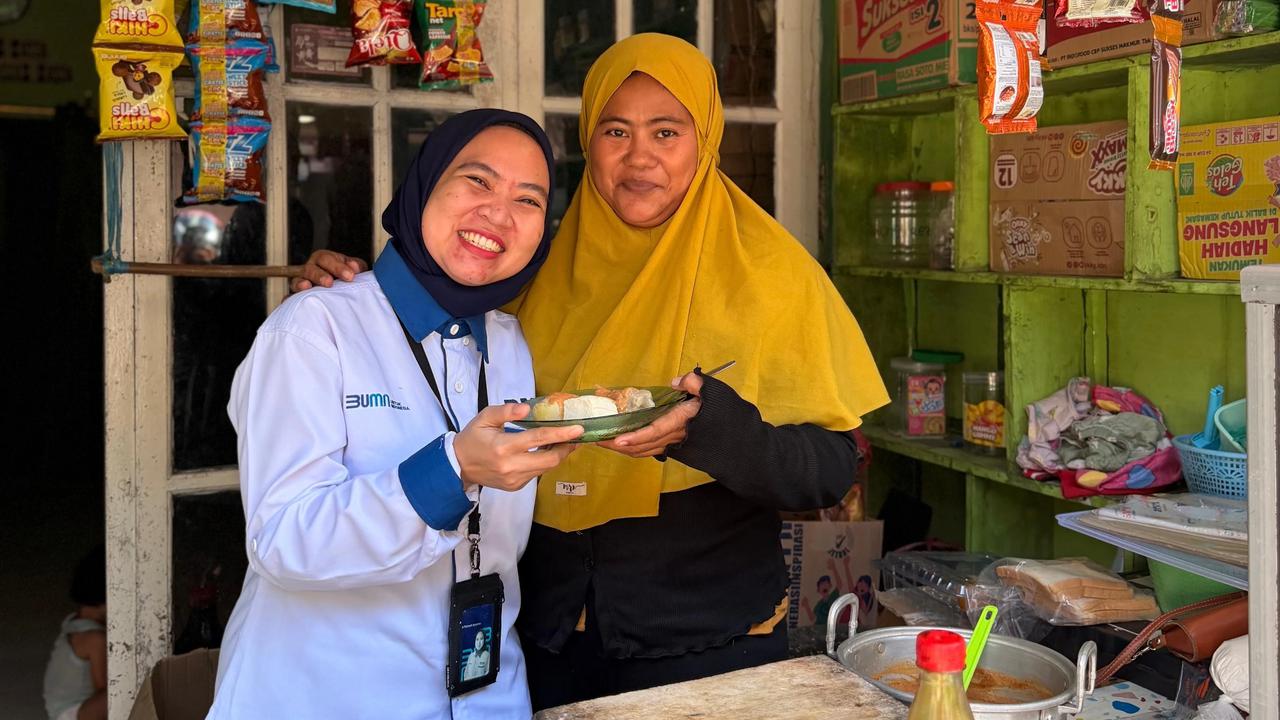 Manager Regional Mekaar Serang 1 Siti Patimah Azzahra