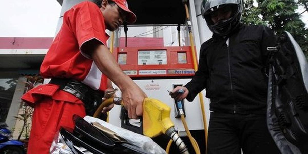 Meski harga minyak dunia turun, tak buat Premium dunia makin murah