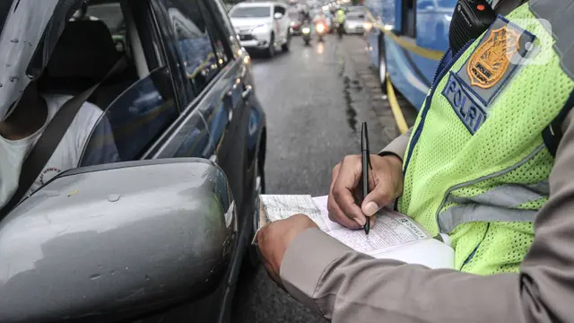 Pemberlakuan Sanksi Tilang Pelanggar Ganjil Genap