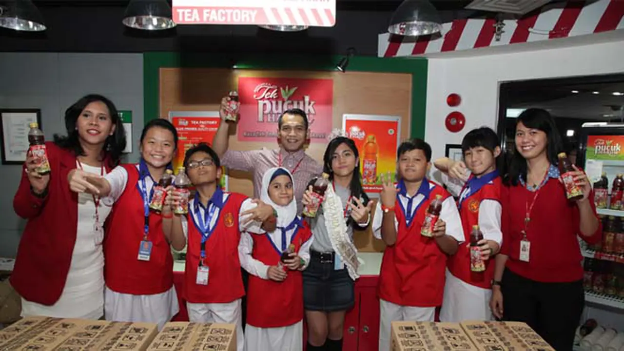 Belajar, Mengolah, dan Membuat Teh Sendiri di KidZania.