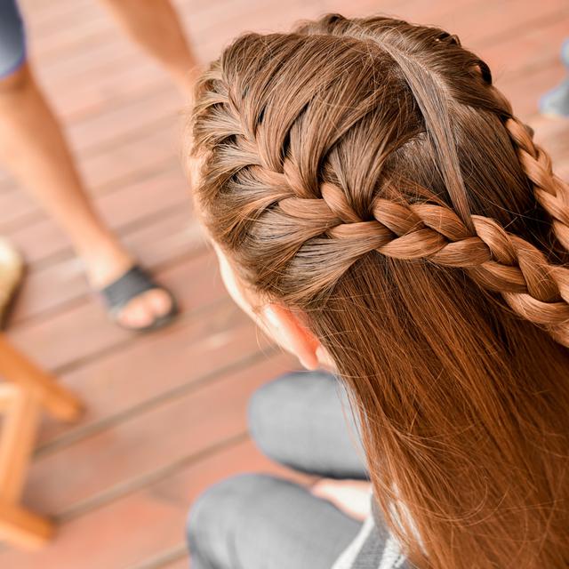 5 Cara Mengepang Rambut Sendiri Dengan Mudah Tampil Beda Hot Liputan6 Com