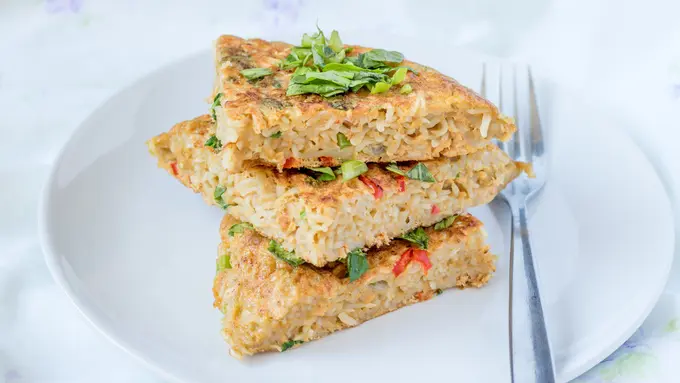 Resep Martabak Mie Telur Keju