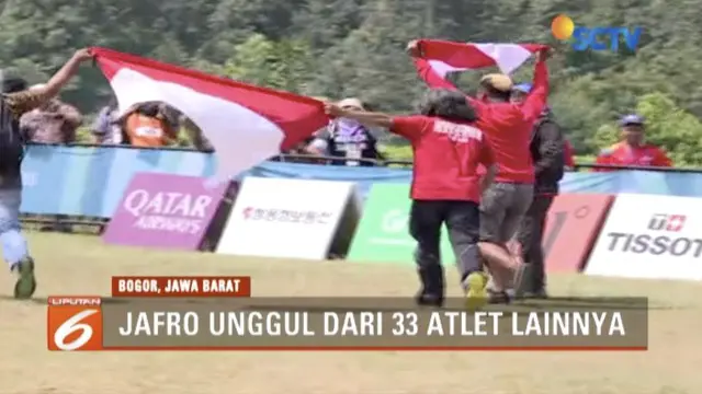 Atlet paralayang Indonesia, Jafro Megawanto, rebut medali emas dengan nomor akurasi tunggal putra.
