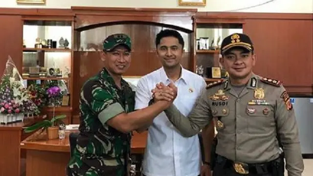 Hengky Kurniawan