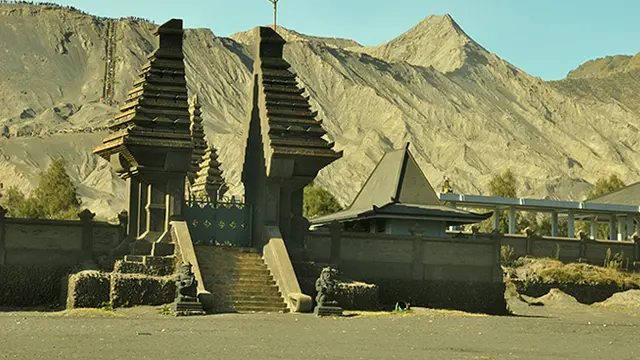 14 Wisata Gunung Bromo Paling Populer, Surganya Provinsi Jawa Timur