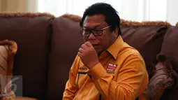 Pengangkatan Oesman Sapta sebagai Ketum Hanura diambil dalam Musyawarah Nasional Luar Biasa (Munaslub) Hanura, di Kantor DPP Partai Hanura, Cilangkap, Jakarta Timur, Kamis (22/12/2016) dini hari. (Liputan6.com/Johan Tallo)