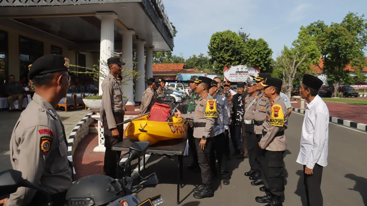Pengecekan pengamanan Nataru di Pemalang. (Foto: Liputan6.com/Humas Polres Pemalang)