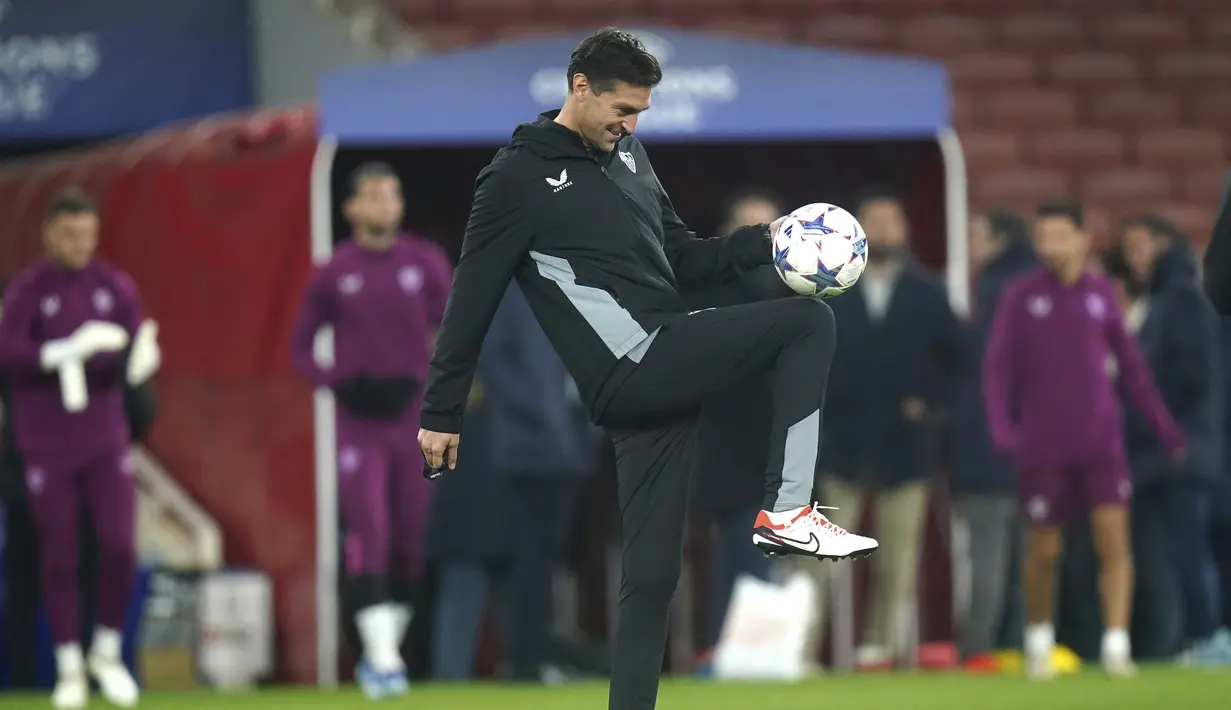 Pasukan Diego Alonso tersebut baru memiliki dua poin dari tiga laga. (Adam Davy/PA via AP)