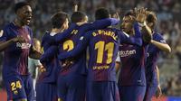 Para pemain Barcelona merayakan gol ke gawang Celta Vigo pada laga La Liga di Stadion Balaidos, Rabu (18/4/2018). Celta Vigo bermain imbang 2-2 dengan Barcelona. (AP/Lalo R. Villar)