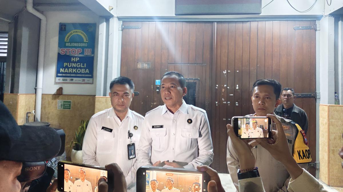 Lapas Bojonegoro Bongkar Penyembunyian 364,58 Gram Sabu dan 199 Butir Ekstasi Ditembok Sel