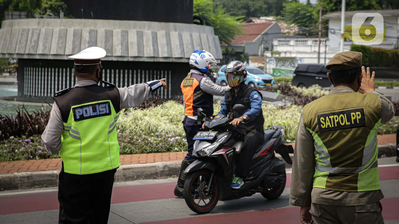 Ganjil-Genap Berlaku di Tiga Ruas Jalan Jakarta