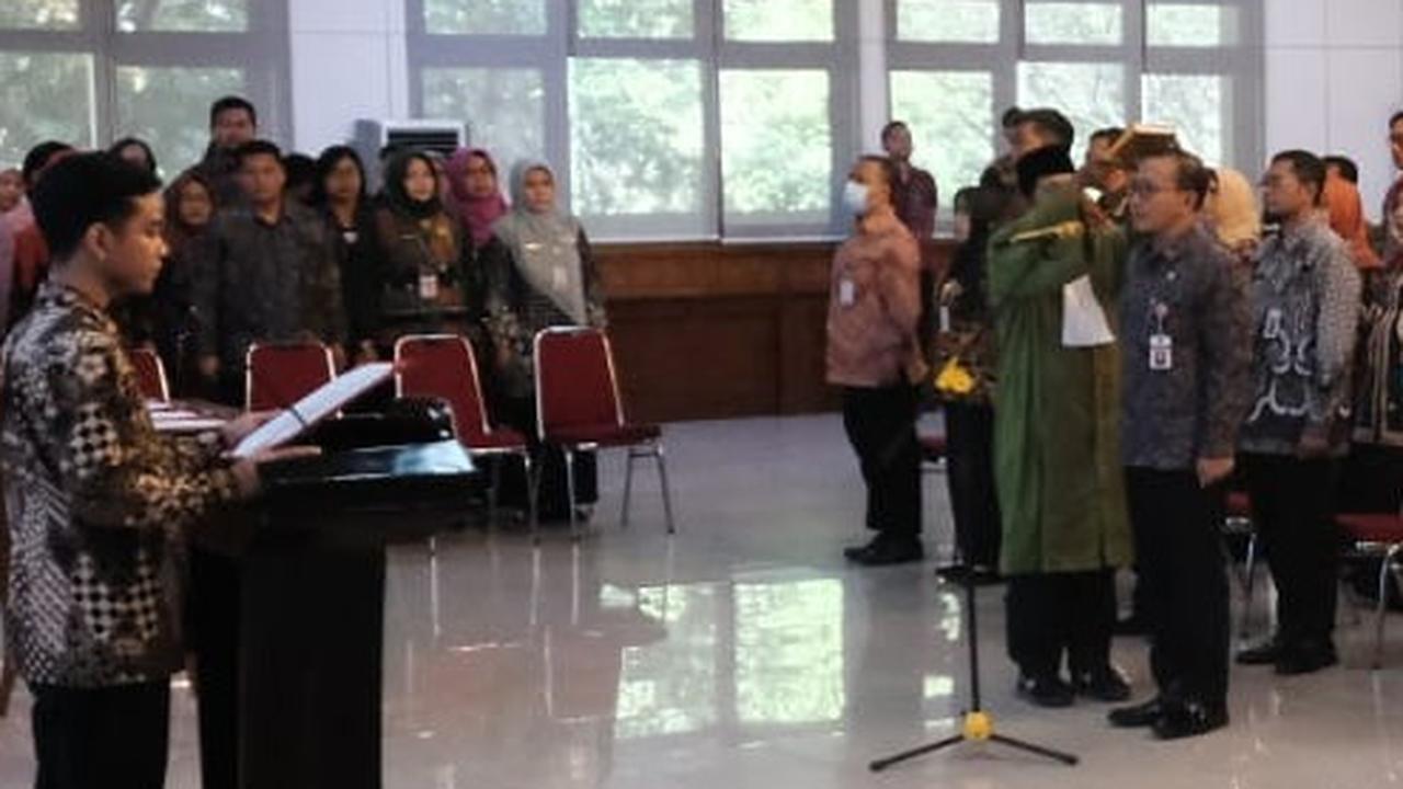Gibran Mutasi 121 ASN Pemkot Solo Jelang Pilpres, Ada Apa?
