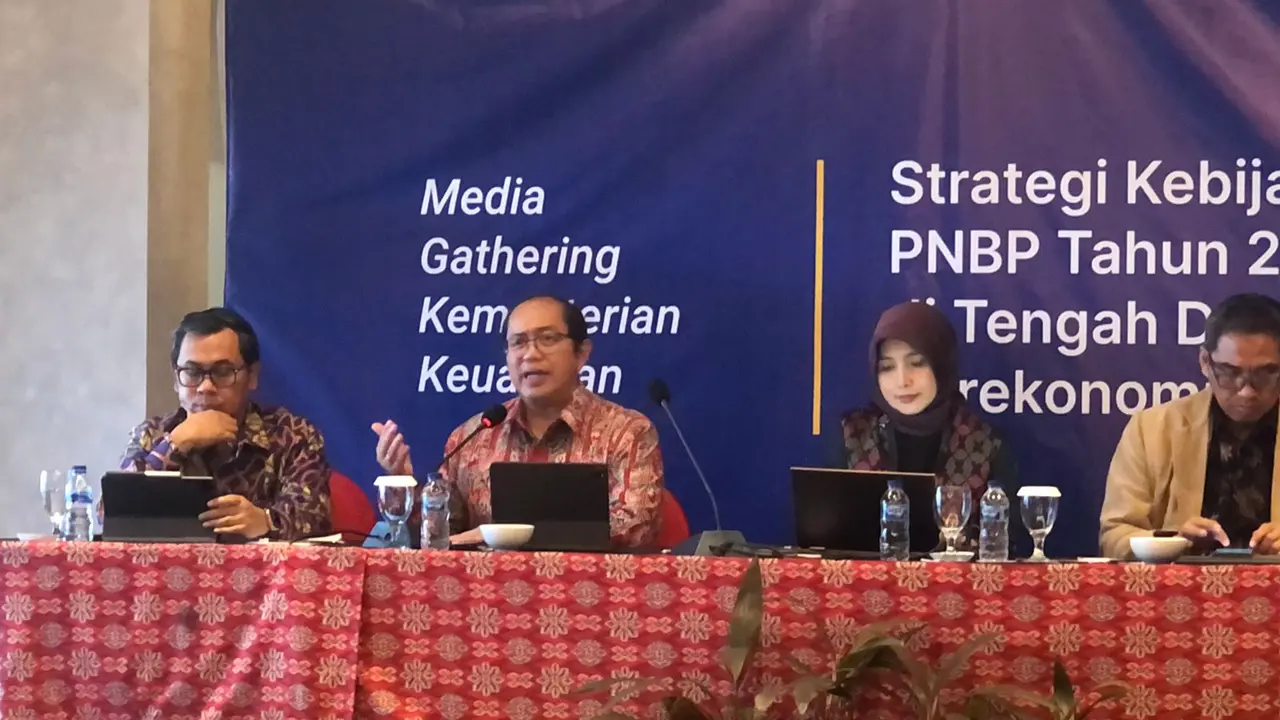 Direktur Jenderal Anggaran Kementerian Keuangan RI Isa Rachmatarwata, meminta seluruh PNS bersabar terkait THR