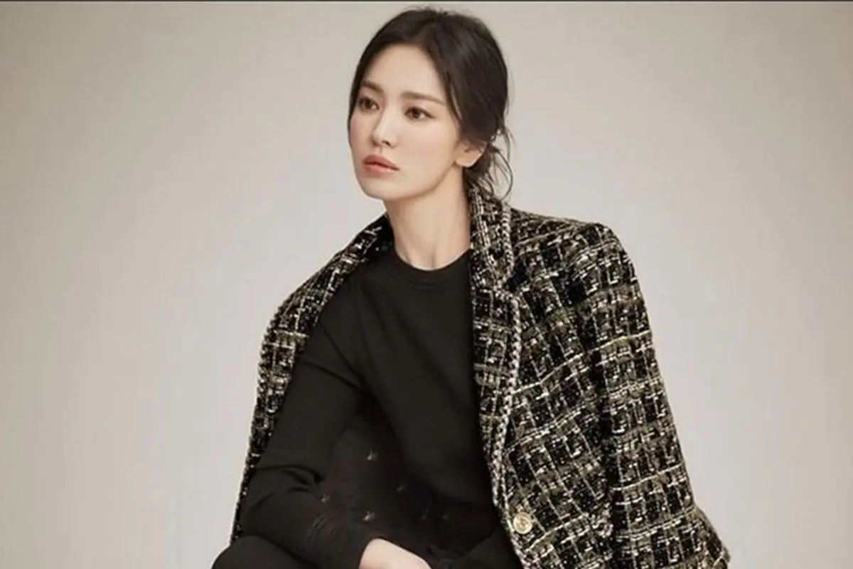4 Style Look ala Selebriti Korea, Biar Makin di Lirik CEO Ganteng!