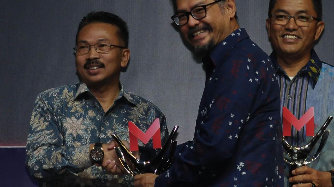 Selain itu, Pemerintah Provinsi Jawa Timur juga meraih penghargaan Merdeka Awards 2023 dari portal berita online Merdeka.com. <br>Penghargaan diberikan atas berbagai capaian inovasi dari program pengembangan Desa Wisata di Jawa Timur.