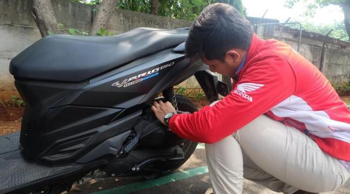 Cek 4 Komponen Motor Ini Sebelum Riding di Musim Hujan