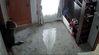 Kepergok, Maling Rumah Kosong di Depok Sempat Letuskan Pistolnya