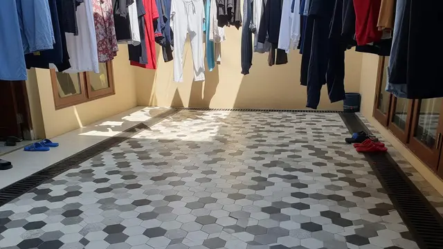 Pilihan Keramik Area Jemuran yang Tidak Licin Saat Basah