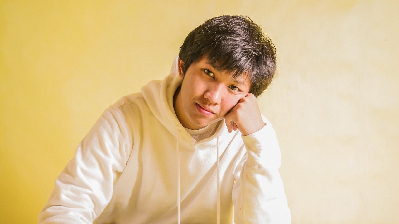 Debut Single, Azizal Akbar Langsung Beri Kado untuk Para Pengantin