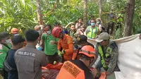 Lansia Ditemukan Meninggal di Atas Pohon Kelapa