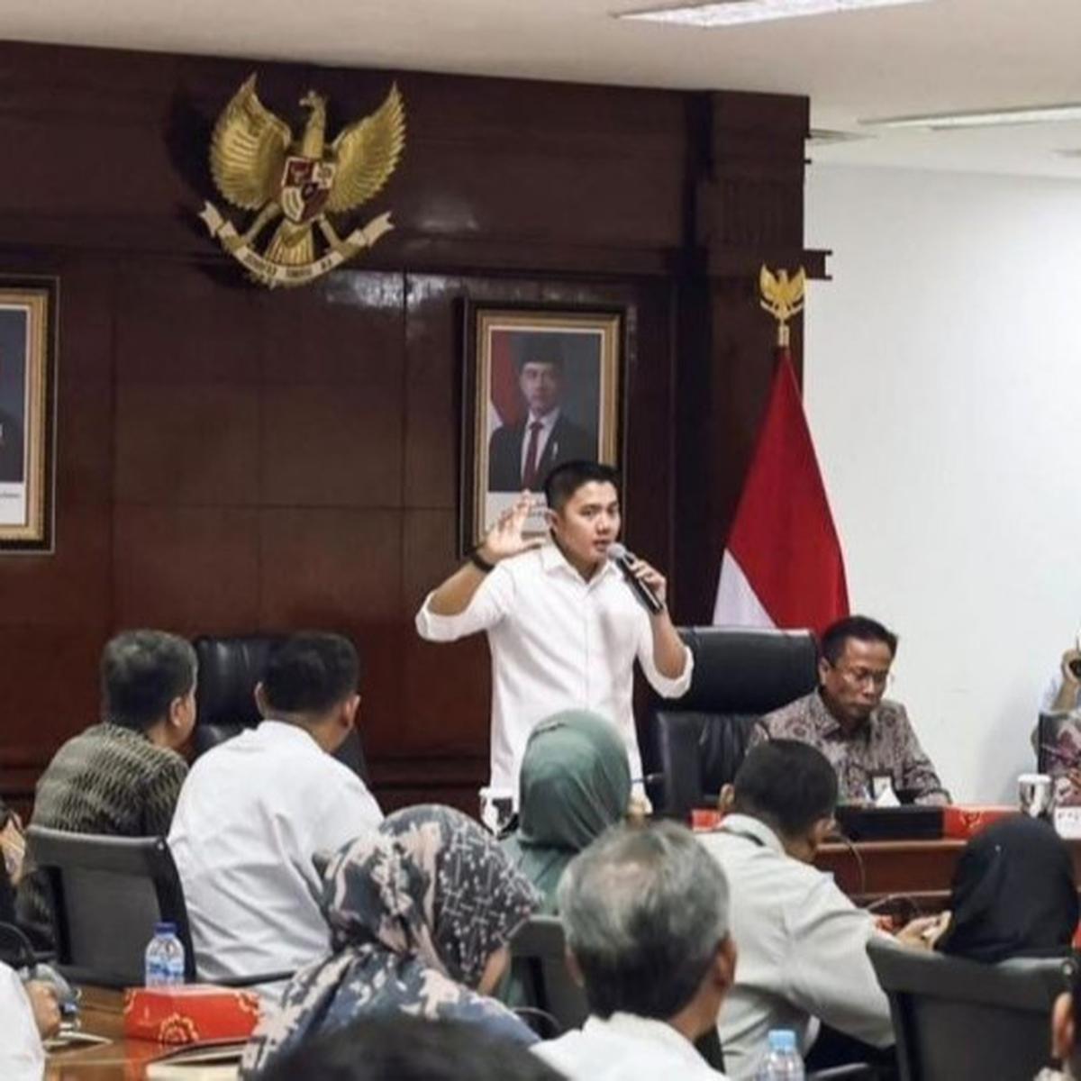 Istana Negara Bantah Teddy Hormat pada Aguan, Beberkan Fakta Sebenarnya