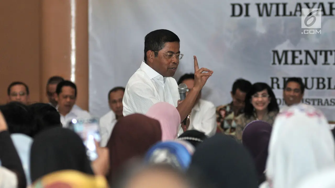 Mensos Temui Korban Penyelewengan Dana Bansos di Sunter Jaya