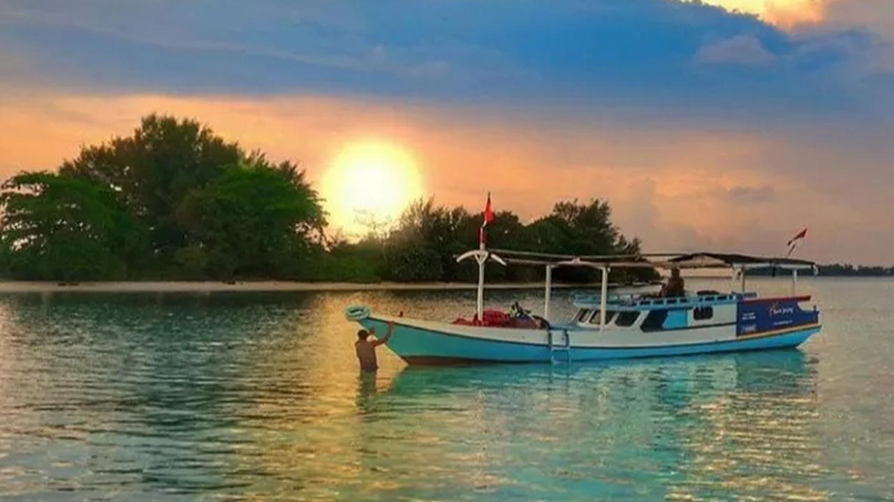 3. Karimunjawa