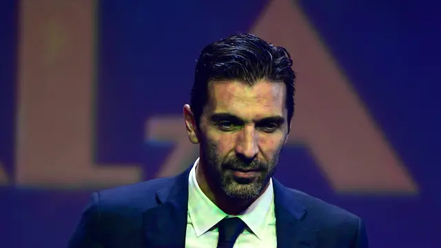 Gianluigi Buffon Pemain Terbaik Serie A 2016/2017