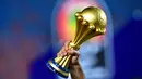 Trofi termahal keempat berasal dari kompetisi negara-negara di Benua Afrika, yaitu Piala Afrika. Trofi ini dinilai mencapai 150 ribu dolar AS atau setara Rp2,17 miliar. Negara pertama yang pernah angkat trofi ini adalah Kamerun. (Foto: AFP/Giuseppe Cacace)