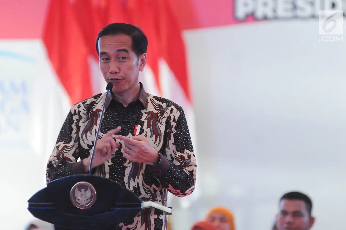 Jokowi Salurkan Bantuan PKH dan BNPT kepada 1.000 Warga Depok