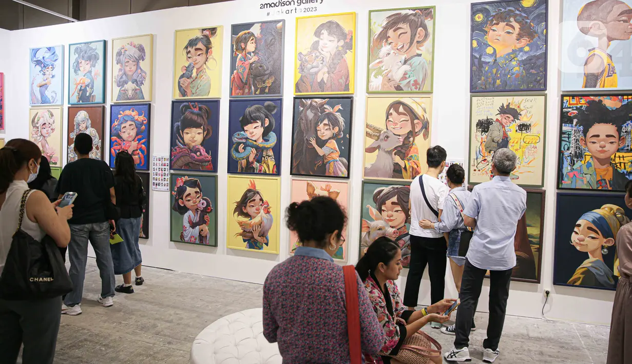 Dalam pameran kali ini menampilkan 68 galeri seni yang sudah melalui proses kurasi. (Liputan6.com/Faizal Fanani)