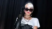 Jadi Duta Kosmetik, Agnez Mo Bergaya Nyentrik