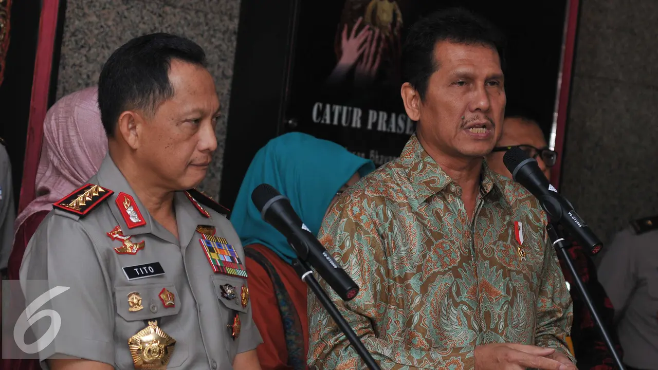 20160819-Menpan-RB-Datangi-Mabes-Porli-Jakarta-Tito-Karnavian-Asman-Abnur-GMS