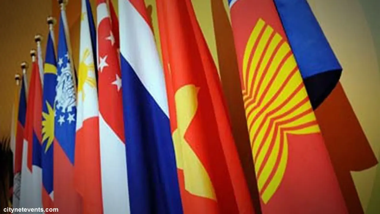 bendera-asean130610c.jpg