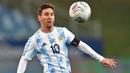 Pada tahun 2021, Lionel Messi berhasil menjadi pemain dengan penampilan terbanyak di Timnas Argentina. Ia berhasil mengungguli rekor Javier Mascherano saat melawan Bolivia di Copa America 2021. Hingga saat ini, Messi tercatat telah tampil sebanyak 158 kali bersama La Albiceleste. (AFP/Douglas Magno)