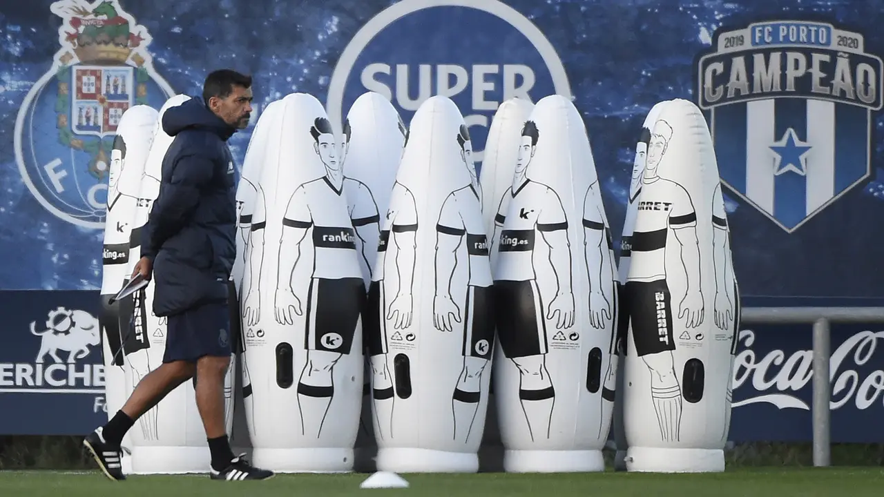 FOTO: Porto Cukup Raih 1 Poin Untuk Lolos ke Babak 16 Besar